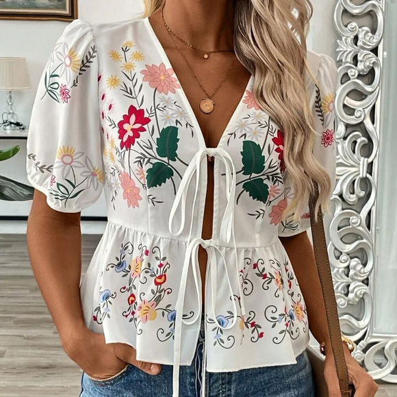 White Boho Women's Summer Printed V-Neck Tie-Front Short-Sleeve Cardigan Shirt - Picture 6 of 7